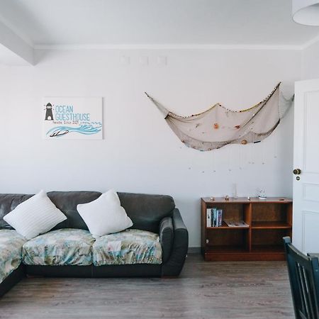 Ocean Guesthouse Peniche Esterno foto