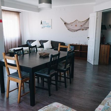 Ocean Guesthouse Peniche Esterno foto